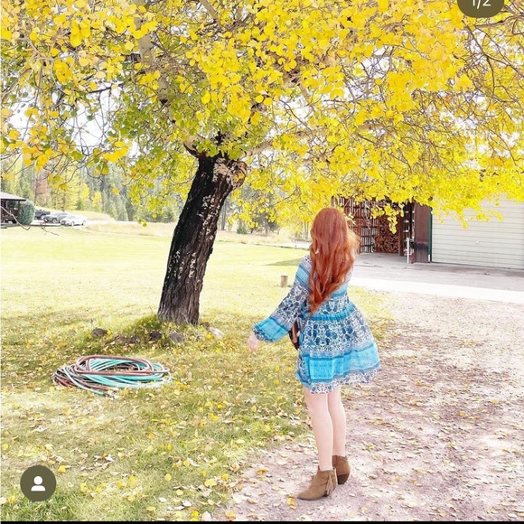 SMYM Sienna Swing Tunic Mini Dress in Blue Paisley - Picture 6 of 16